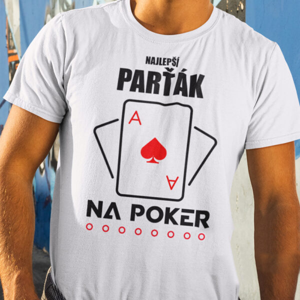 40-10-007b-tricko-s-potlacou-najlepsi-partak-na-poker-poker-a-karty-hazardne-hry-hobby-volny-cas