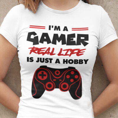 40-11-011b-tricko-s-potlacou-im-a-gamer-real-life-is-just-a-hobby-pocitace-gameri-hraci-pc-hry-hobby-volny-cas