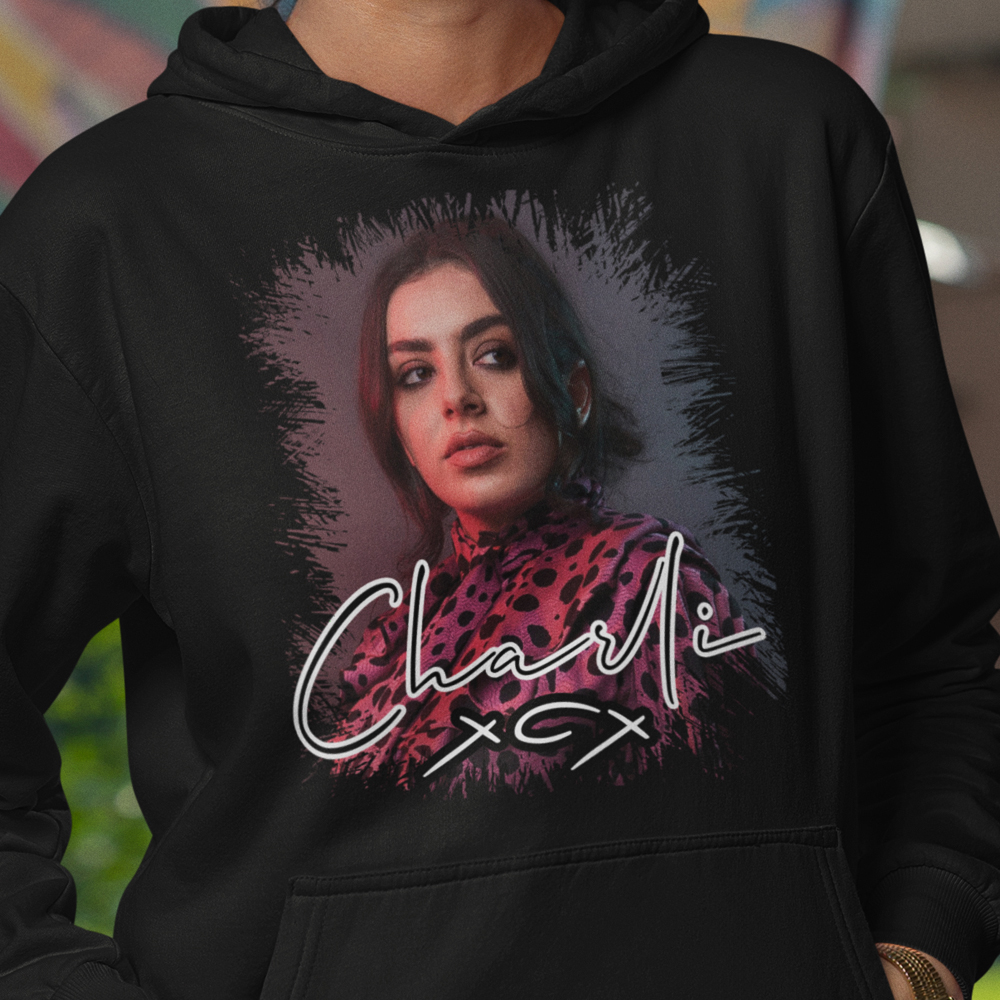 99-57-081c-mikina-s-potlacou-charli-xcx-pop-music-hudba-70s-80s-90s-2000s-funky-music-abstract-hudba-world-music-mtv-hip-hop-rnb-rock-reggae-metal