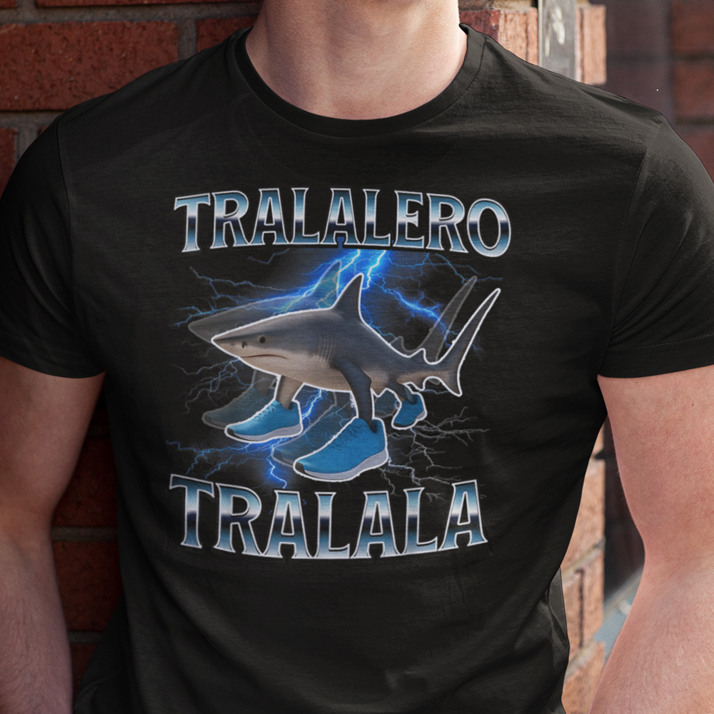 83-013c-tricko-s-potlacou-tralalero-tralala-3-vtipne-tik-tok-italian-brainrot-taliansky-brainrot-social-media-gen-alpha-srandovne-vtipne-tricko