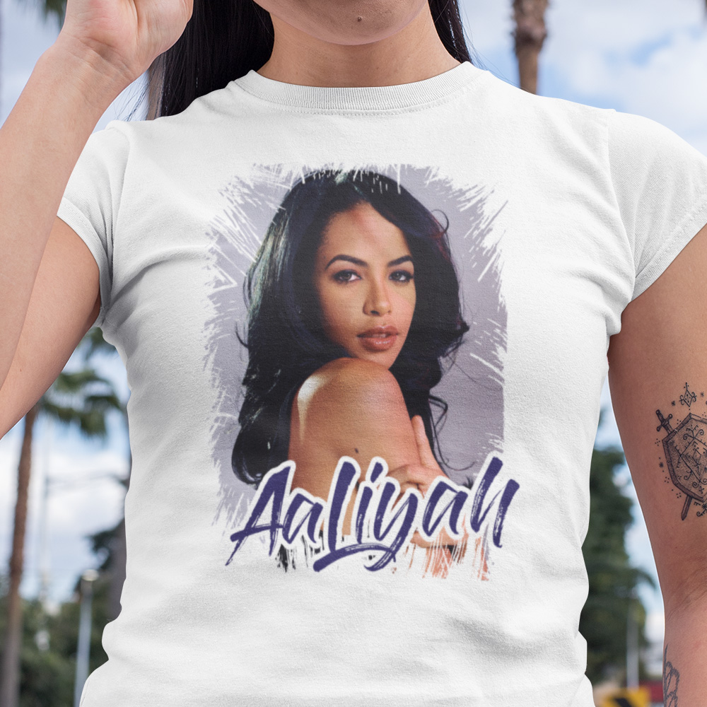 57-190b-tricko-s-potlacou-aaliyah-pop-music-hudba-70s-80s-90s-2000s-funky-music-abstract-hudba-world-music-mtv-hip-hop-rnb-rock-reggae-metal