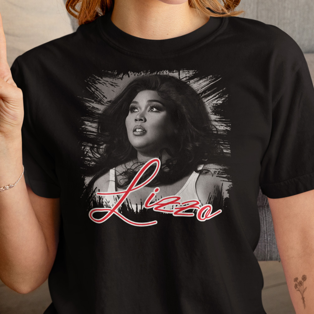 57-194c-tricko-s-potlacou-lizzo-pop-music-hudba-70s-80s-90s-2000s-funky-music-abstract-hudba-world-music-mtv-hip-hop-rnb-rock-reggae-metal