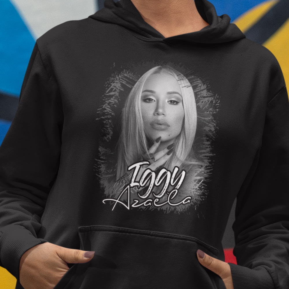 99-57-187c-mikina-s-potlacou-iggy-azaela-pop-music-hudba-70s-80s-90s-2000s-funky-music-abstract-hudba-world-music-mtv-hip-hop-rnb-rock-reggae-metal