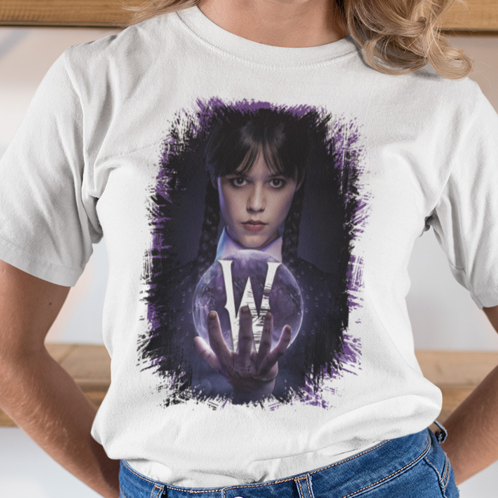 49-106b-tricko-s-potlacou-wednesday-w2-addams-addams-family-rodina-addamsovcov-nase-dizajny-filmy-horror-thriller-tim-burton-jenna-ortega-film-serial-movie-herec-netflix-hbo
