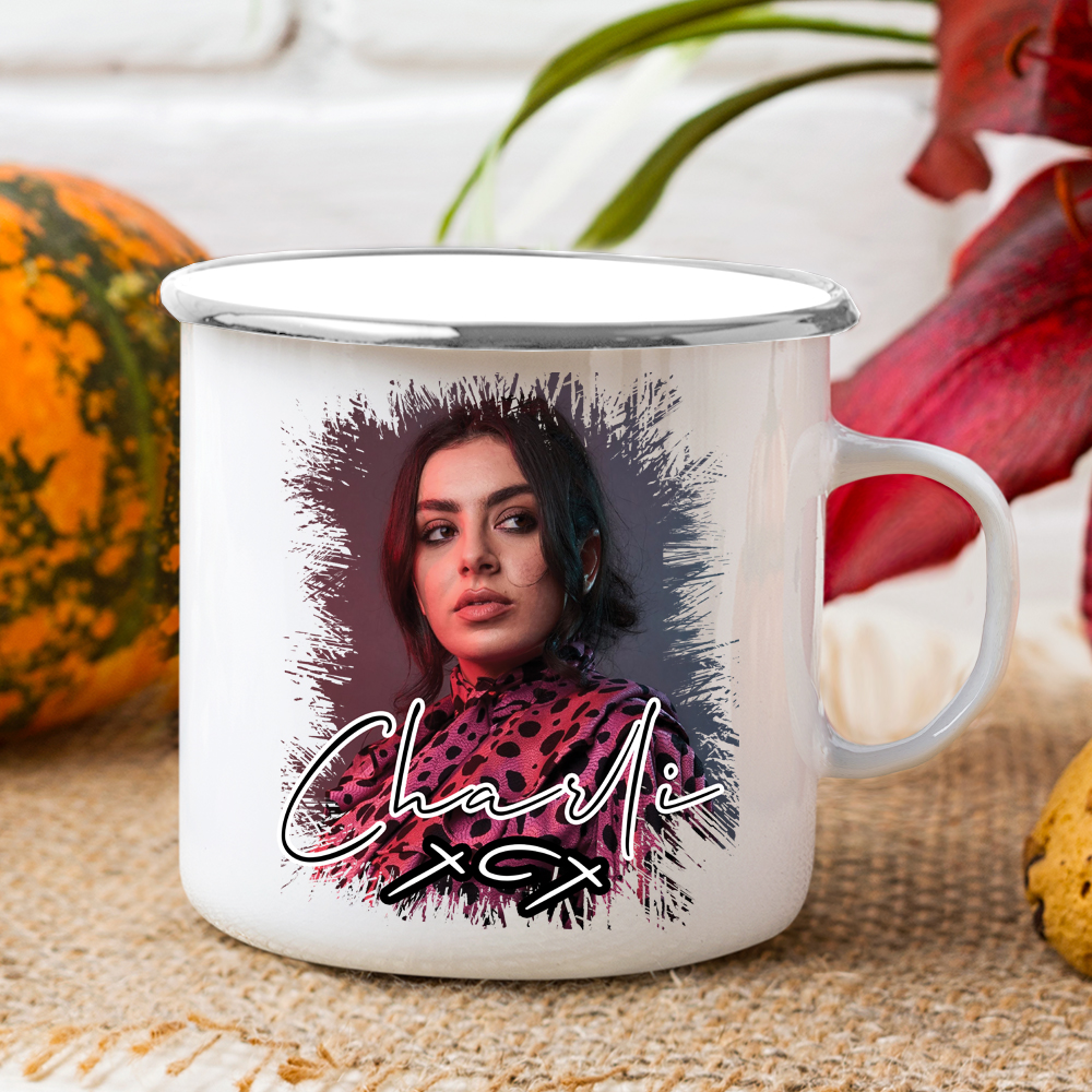 97-57-081-hrncek-s-potlacou-charli-xcx-pop-music-hudba-70s-80s-90s-2000s-funky-music-abstract-hudba-world-music-mtv-hip-hop-rnb-rock-reggae-metal 97-57-081-hrncek-s-potlacou-charli-xcx-pop-music-hudba-70s-80s-90s-2000s-funky-music-abstract-hudba-world-music-mtv-hip-hop-rnb-rock-reggae-metal