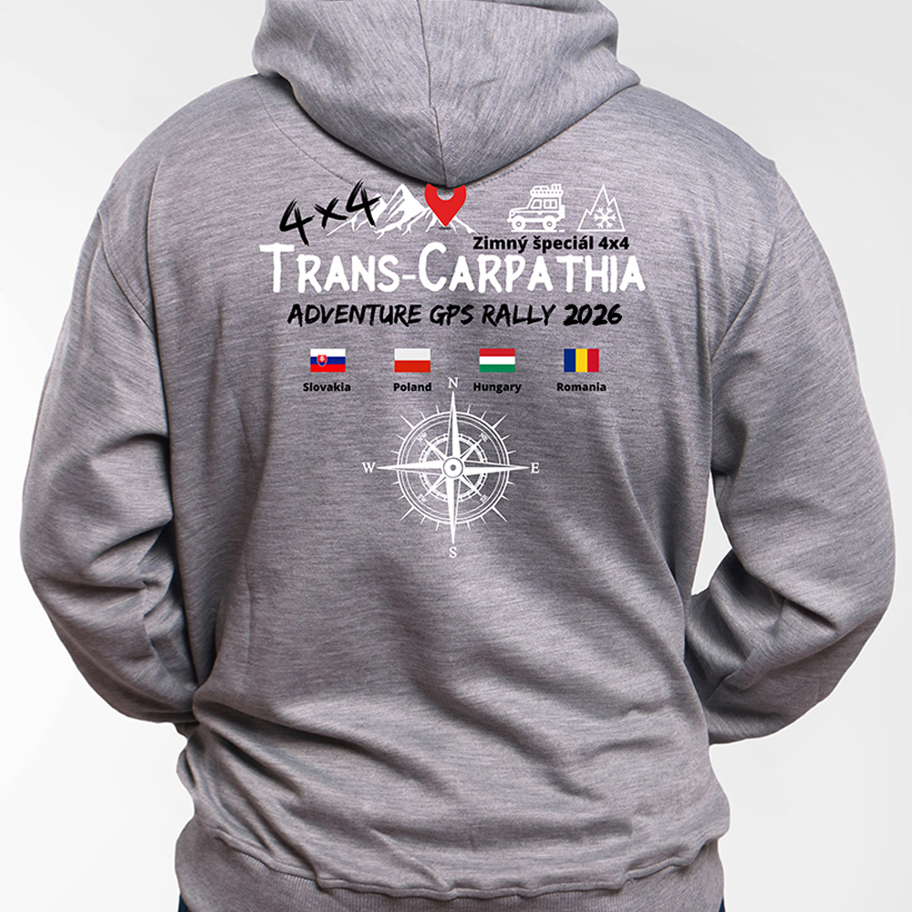 05_mikina_4x4_bez_nazvu_zadok