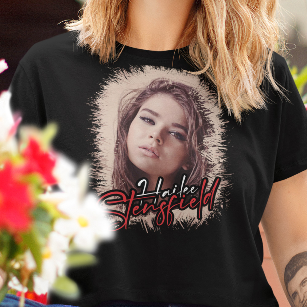 57-260c-tricko-s-potlacou-hailee-stensfield-hudba-70s-80s-90s-2000s-funky-music-abstract-hudba-world-music-mtv-hip-hop-rnb-rock-reggae-metal