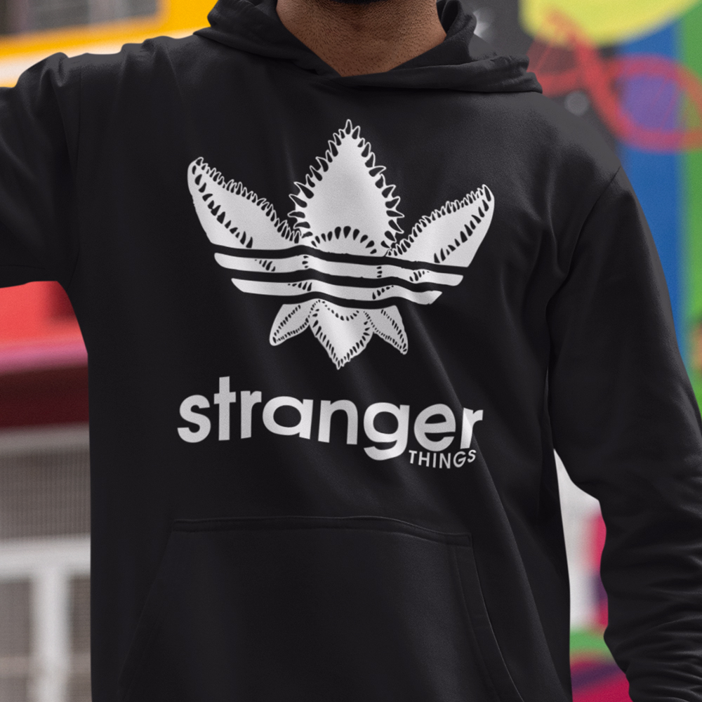 99-49-115c-mikina-s-potlacou-stranger-things-adidas-netflixtv-nase-dizajny-filmy-horror-film-serial-movie-herec-netflix-hbo